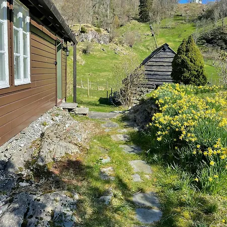 Historic Farm With Sea View Over Bjornefjorden Casa de Férias *